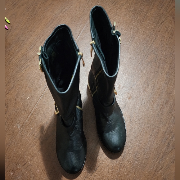 Vince Camuto Black Leather Boots with Gold Details - Picture 2 of 9